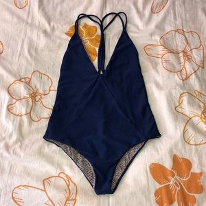 Acacia Venezuela one piece